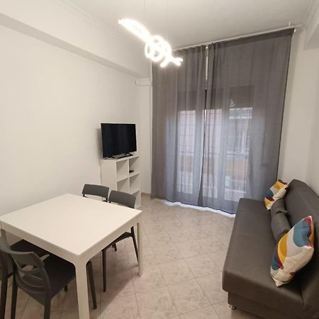 Tia Tourist Apartment Roma Exterior foto
